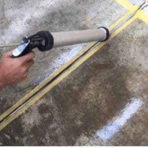Hướng dẫn cách sử dụng súng bắn keo xúc xích đúng kỹ thuật